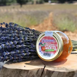 Confiture pêches et lavande